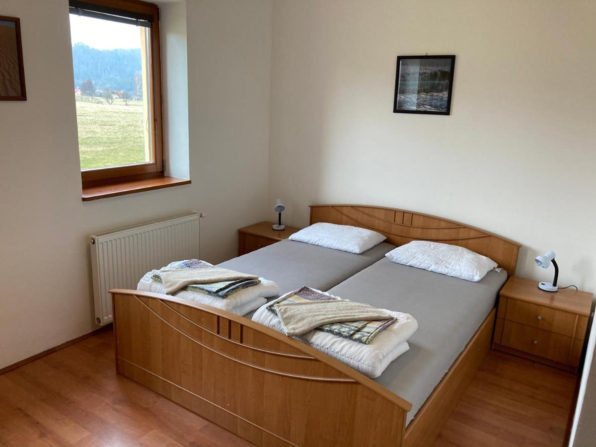 Pension Hofberg Етршиховице Экстерьер фото