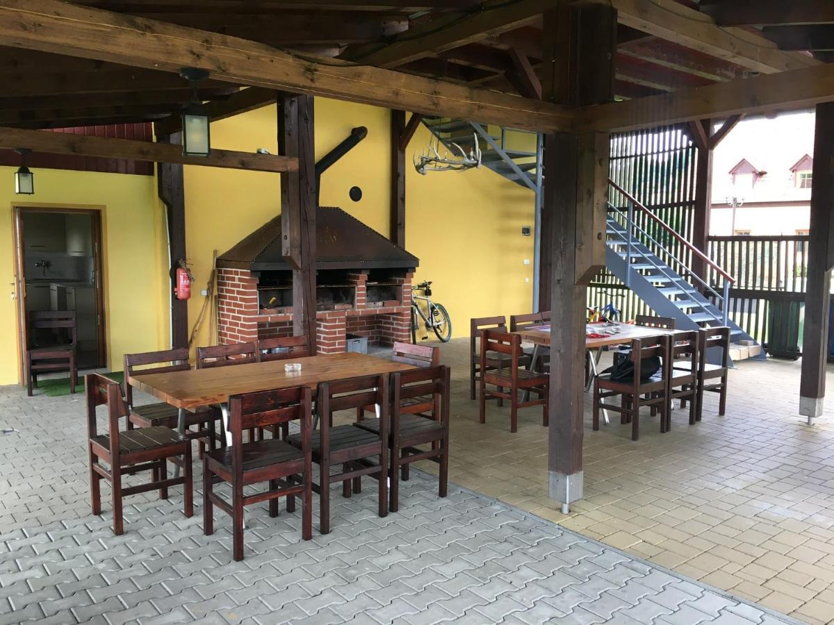 Pension Hofberg Етршиховице Экстерьер фото